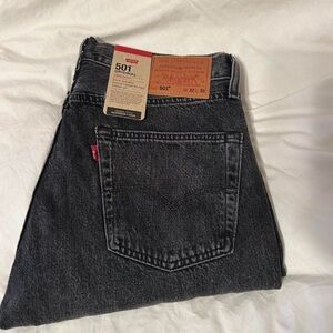 Levi's Men's Dark Gray Straight Jeans